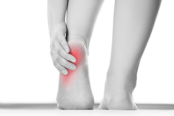 Heel Pain Diagnosis & Treatment in the Los Angeles County, CA: Los Angeles (Long Beach, Glendale, Torrance, Pasadena, Santa Monica), Huntington Park (Downey, Norwalk, Compton, lynwood) & Reseda (Santa Clarita, Thousand Oaks, Burbank) areas